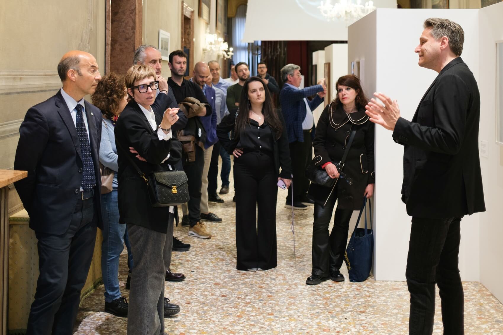 Zenato Academy inaugura a Venezia la mostra fotografica “Ai Confini dell’Iconografia”